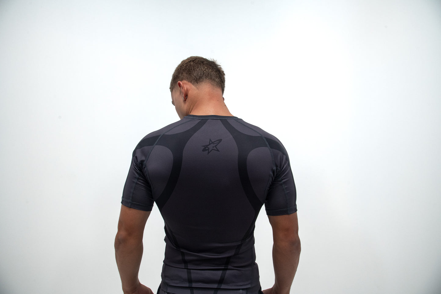 Eternal Rash Guard Black
