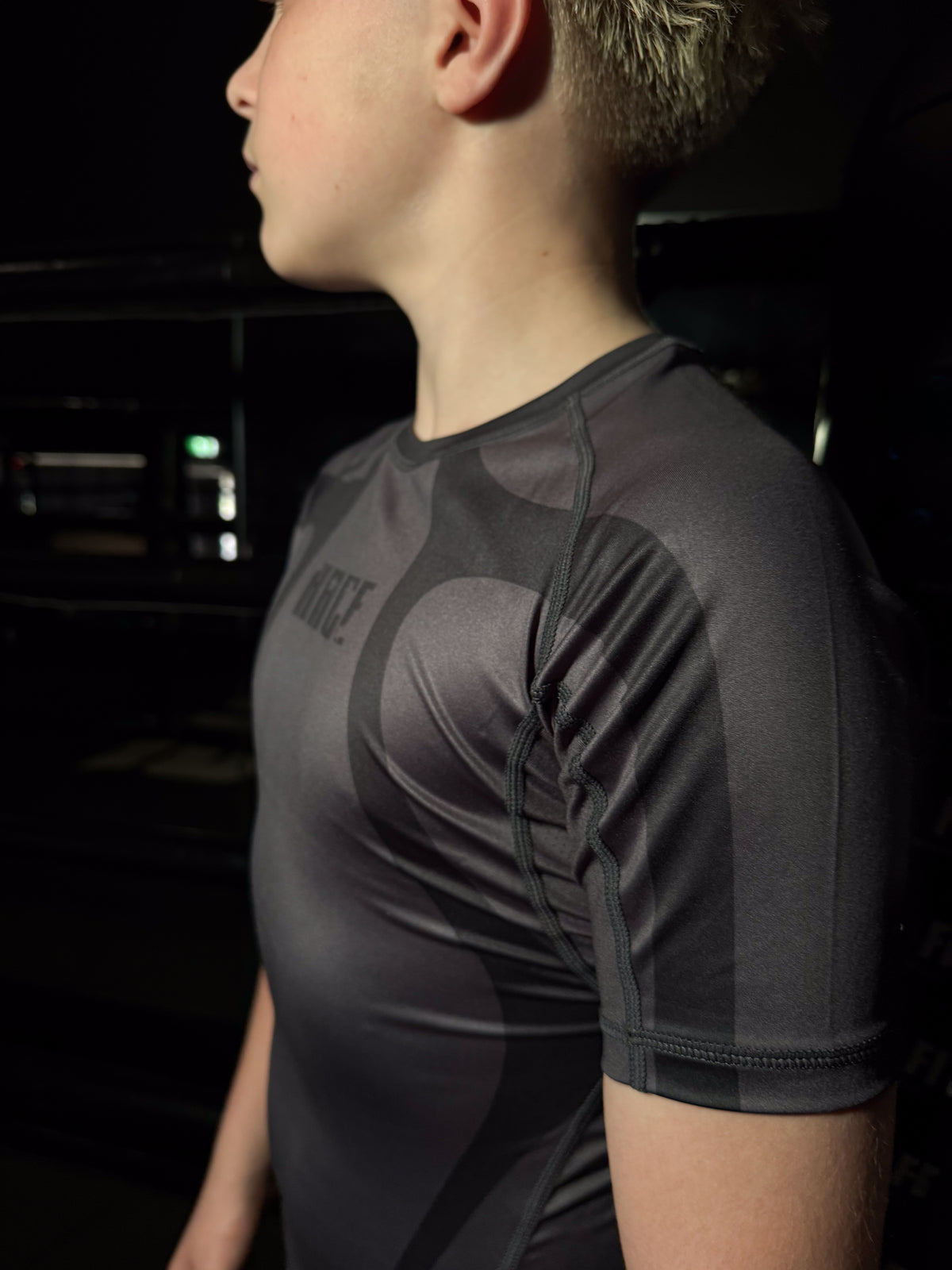Youth Eternal Rash Guard Charcoal